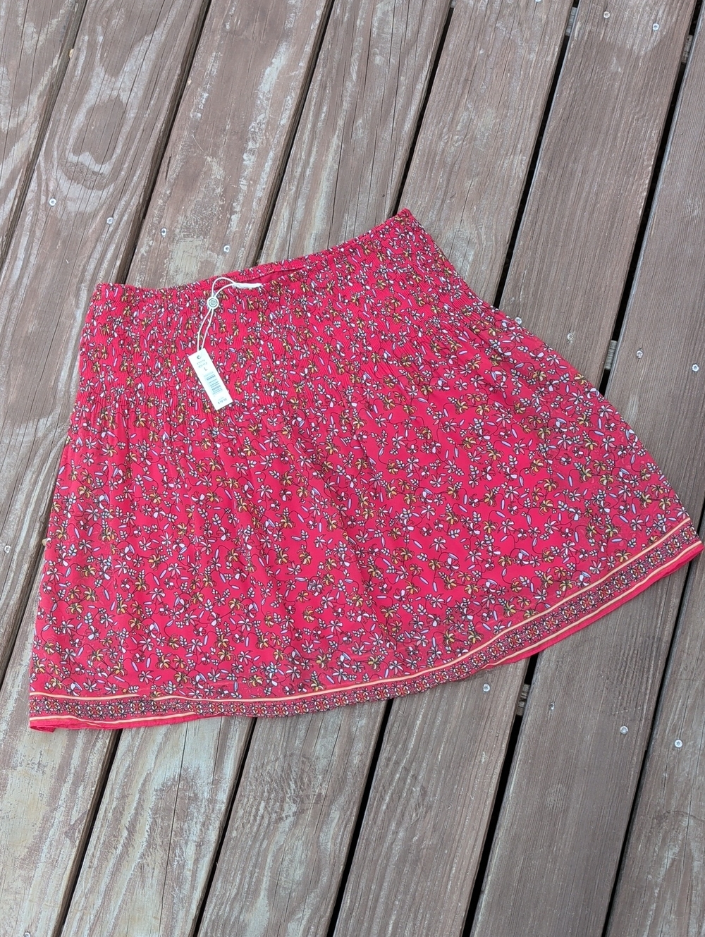 Max Studio Red Floral Smocked Mini Skirt